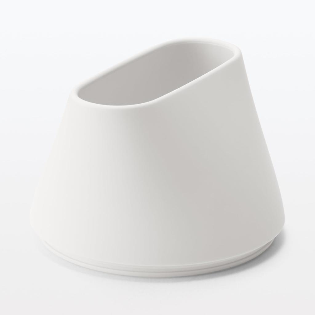 MUJI High-Volume Negative Ion Hair Dryer with Hot/Cool Switch Function - MJ-MHD2 83897604