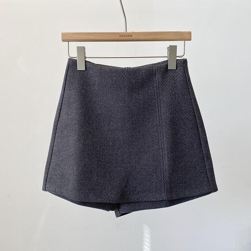 Women's Plus Size Grey Woolen A-Line Casual Skirt Pants - Korean Style High-Waisted Winter Shorts Skirt