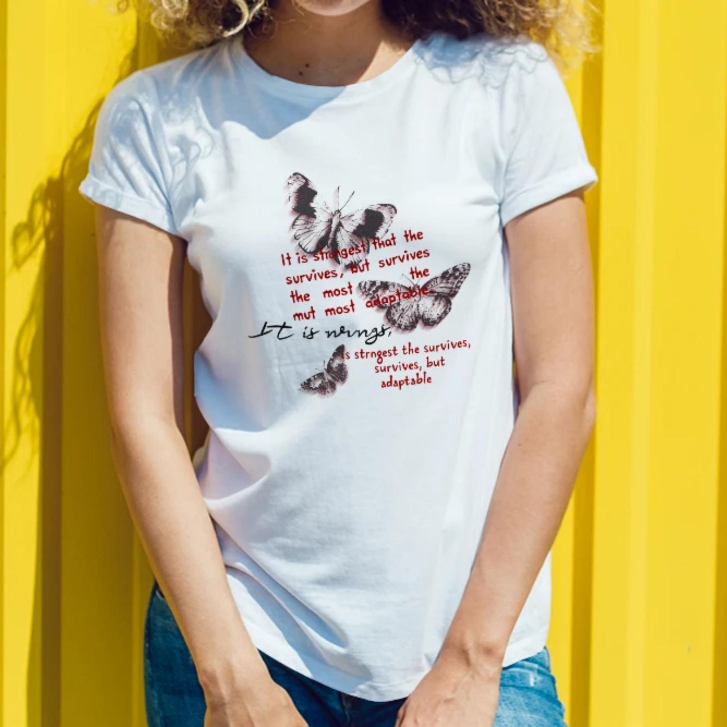Women s round neck butterfly and letter T-shirt, casual, spring and summer fashion simple T-shirt love at first sight S