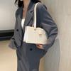 Stylish, Simple and Trendy Commuter Small Square Bag 2025 Autumn New Retro Niche Design Personalized Underarm Shoulder Bag