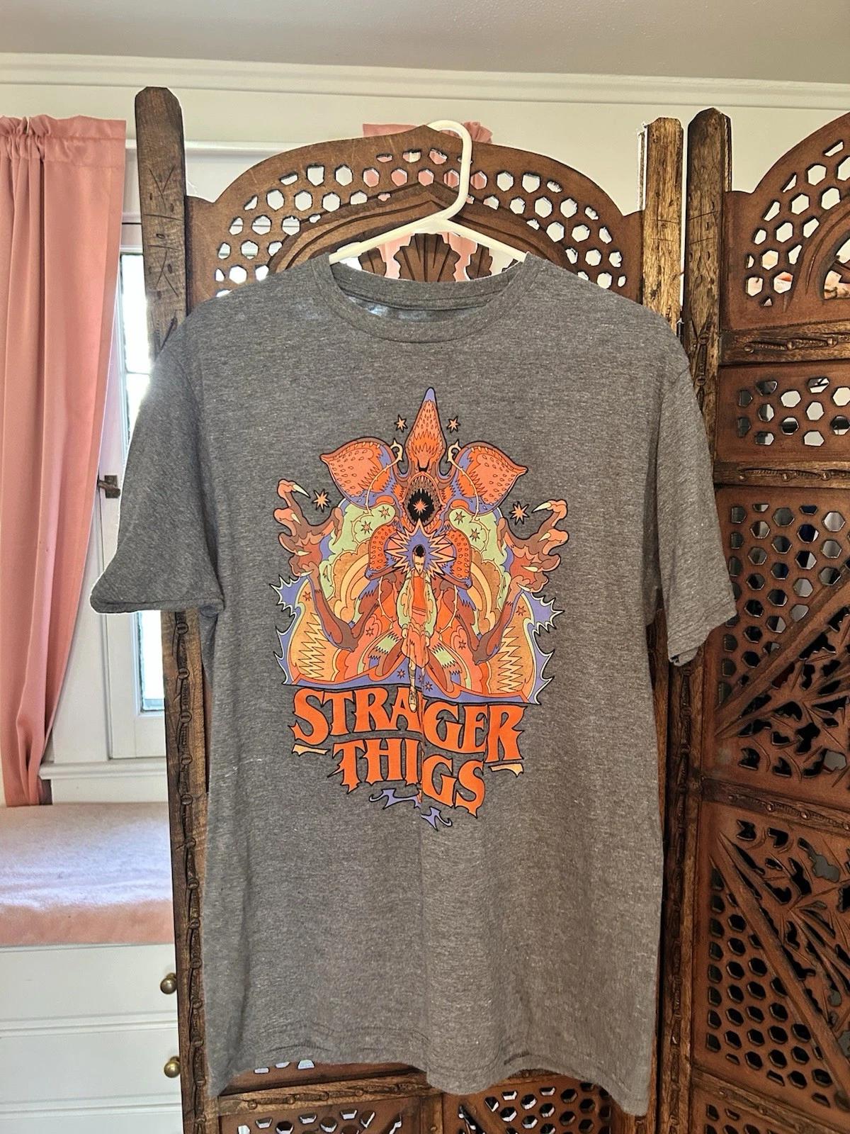 Stranger Things Graphic T-Shirt Gray Retro Demogorgon Design Mens Large L