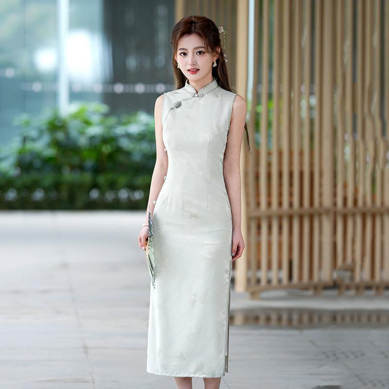 Sleeveless national style new Chinese long improved cheongsam new young girl retro slim daily summer S