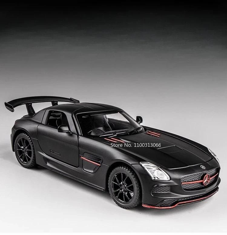 1:32 Scale Alloy SLS GLE 63S Cars Model Toys Sound Light Miniature Toy Car 4 Doors Opened Vehicle Boys Birthday Collection Gifts