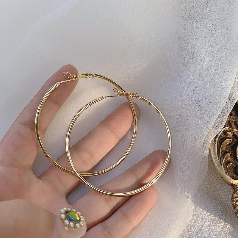 Simple Exaggerated Large Circle Hoop Earrings for Women Personality Trendy Plain Ring Earrings Jewelry Multiple Sizes Available