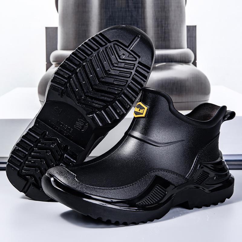 Fashion New Short Men's Rain Shoes Outdoor Thick-soled Non-slip Water Shoes PVC Construction Site Waterproof Overshoes Solid Color Rain Boots