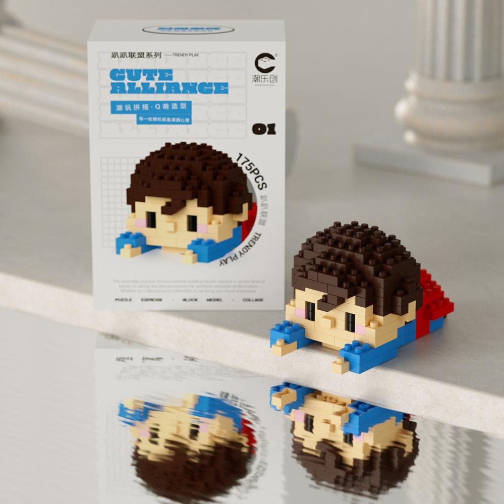 Süßer Mini auf der Vorderseite liegend Disney Mickey Bausteine Batman Kleiner Panda Stein 3D Süße Kuromi Sanrio Modell Spielzeug Für Kinder Geschenk