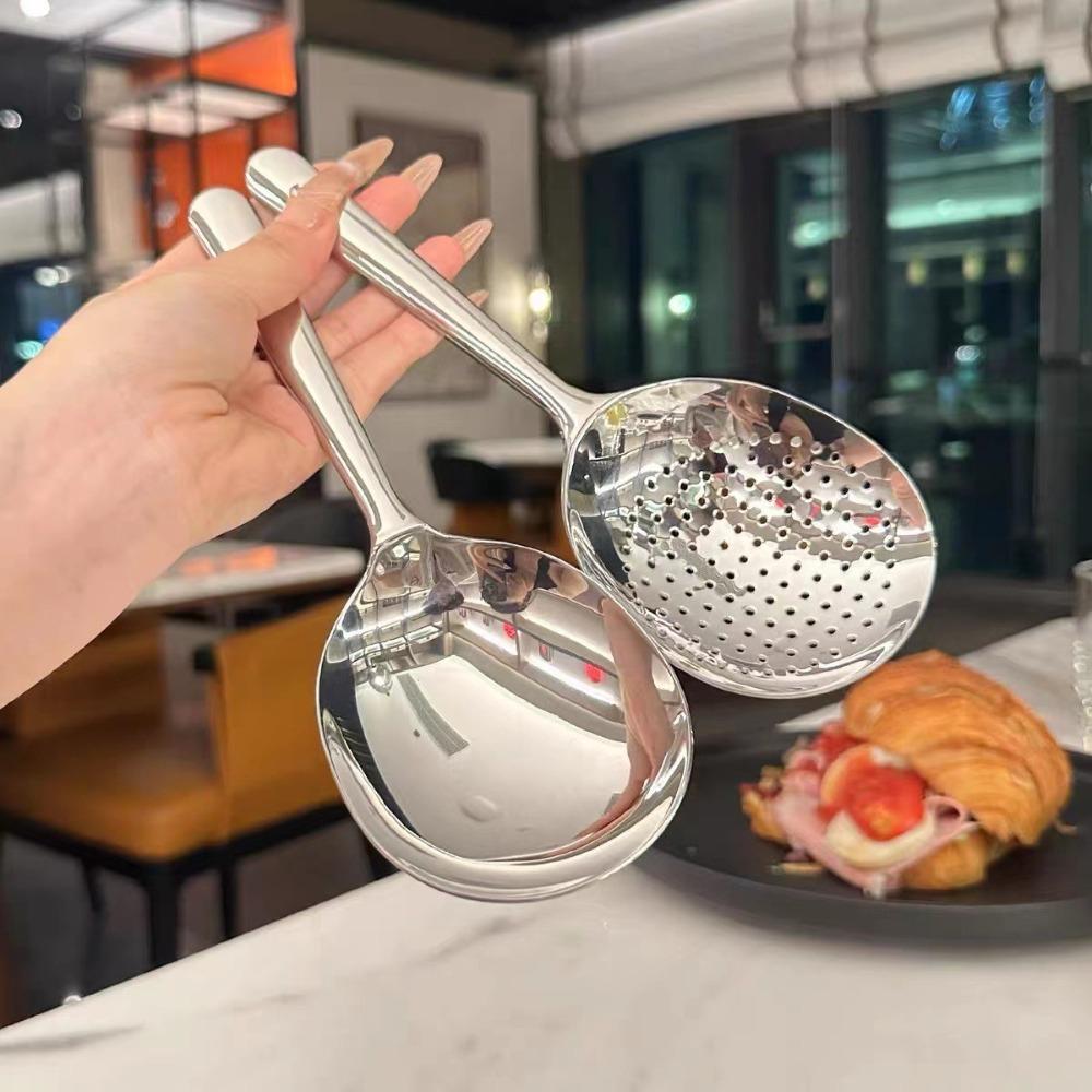 1Pc Big Head Stainless Steel Round Spoon Large Size Dining Spoon Rice Serving Spoon Drain Hole Heat Spoons Kitchen Tool Utensils