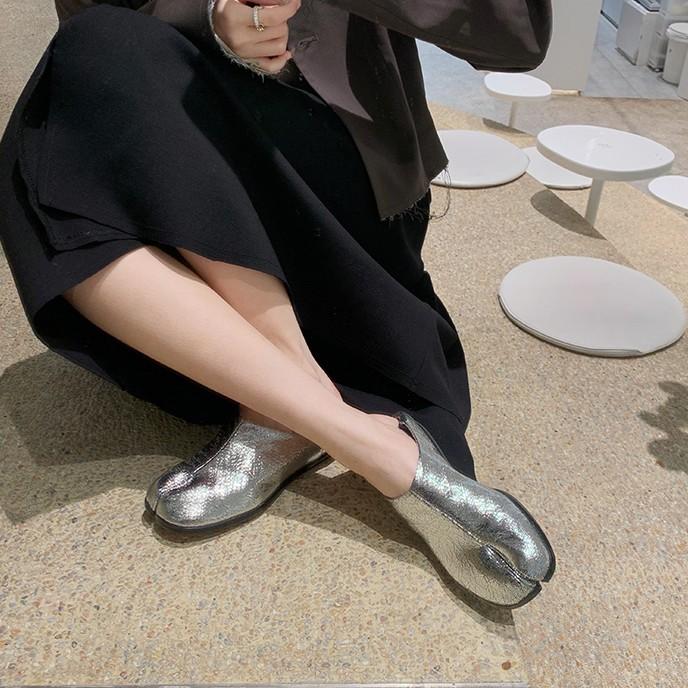 Leather Pig's Trotters Split-toed Shoes Flat Loafers Women's Single Shoes Retro Style One Pedal, Small Leather Shoes Flat Heels