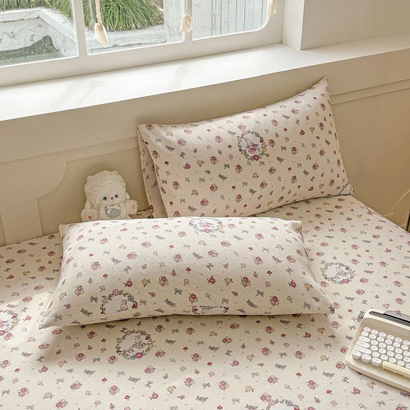 Thickened Coarse Cotton Printed Fitted Sheet Set: Non-Slip, Stain-Resistant, Fully Enclosed Mattress Protector, Three-Piece.