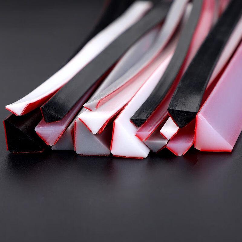 Striscia di tenuta triangolare in silicone resistente alle alte temperature