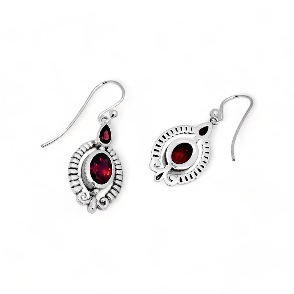 Vintage 925 Sterling Silver Garnet Earrings – Handmade Natural Red Gemstone Dangle Bohemian Jewelry for Women