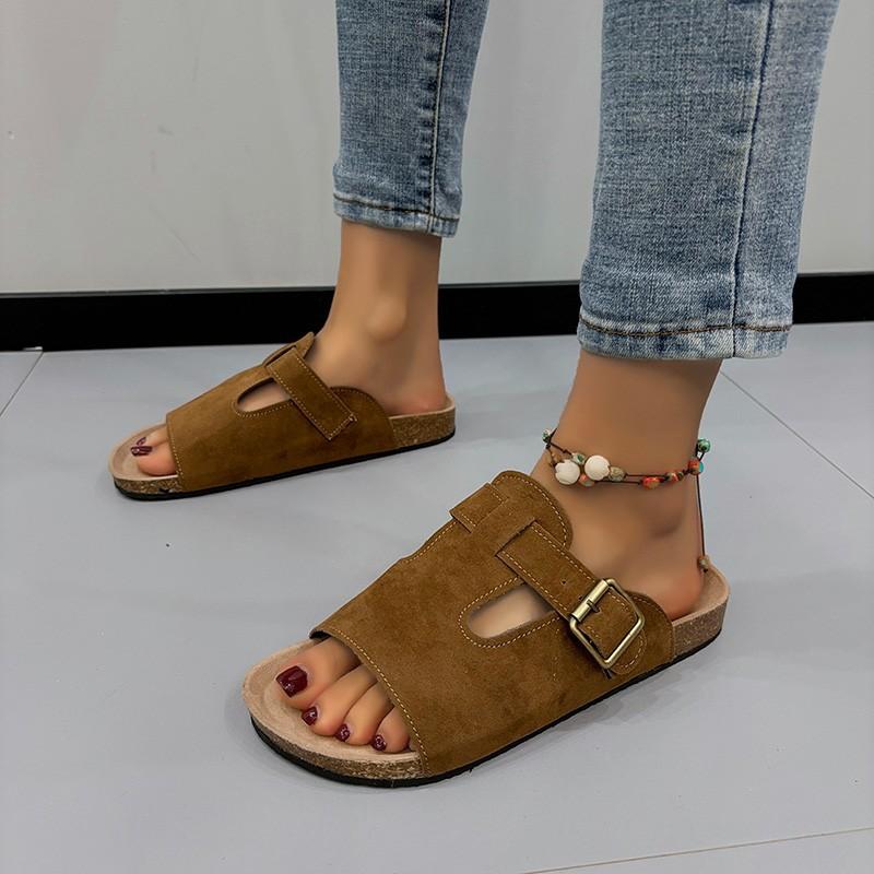 

Cool slippers women s wind thick-soled non-slip one-pedal sandals large size 36 коричневий