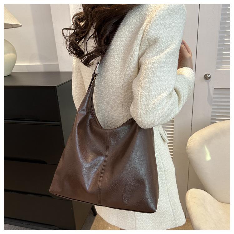 Women's Faux Leather Shoulder Bag, 2026 Trendy Solid Color Work Tote, Korean Style Zipper Closure Bucket Handbag