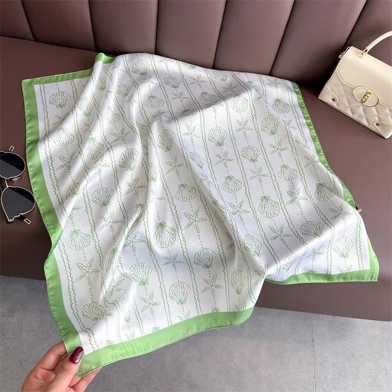 Women's Vintage Versatile Thin Satin Scarf Floral Print Hairband Spring Autumn Small Square Scarf for Tying Hair And Bags