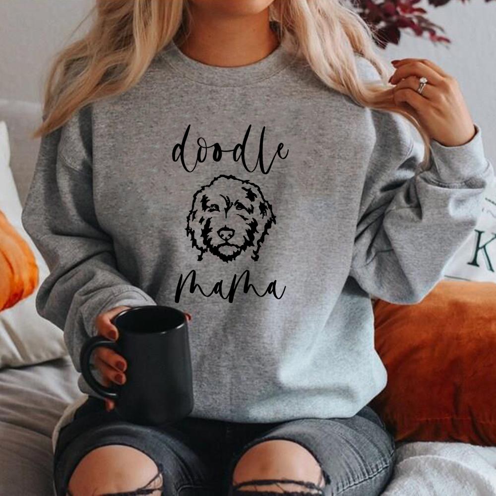 Golden Doodle Mama Sweatshirt Doodle Mom Crewneck Sweatshirts Women Graphic Hoodies Long Sleeve Pullovers Dog Lover Gift