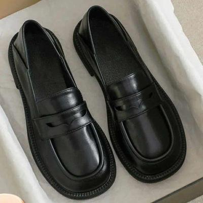 Mocassins femininos plataforma novos sapatos casuais de couro preto slip on para mulheres primavera britânicos casuais sapatos baixos sapatos femininos sapatos de salto baixo