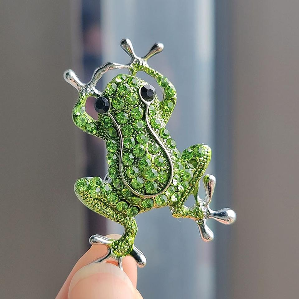 Fashionable Diamond Frog Brooch, Cartoon Animal Chest Flower, Versatile Clothing Decoration Accessories