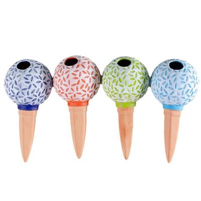 4 piezas Inserto para maceta auto-regante Globos de riego de terracota Espigas de riego Dispositivo de riego automático