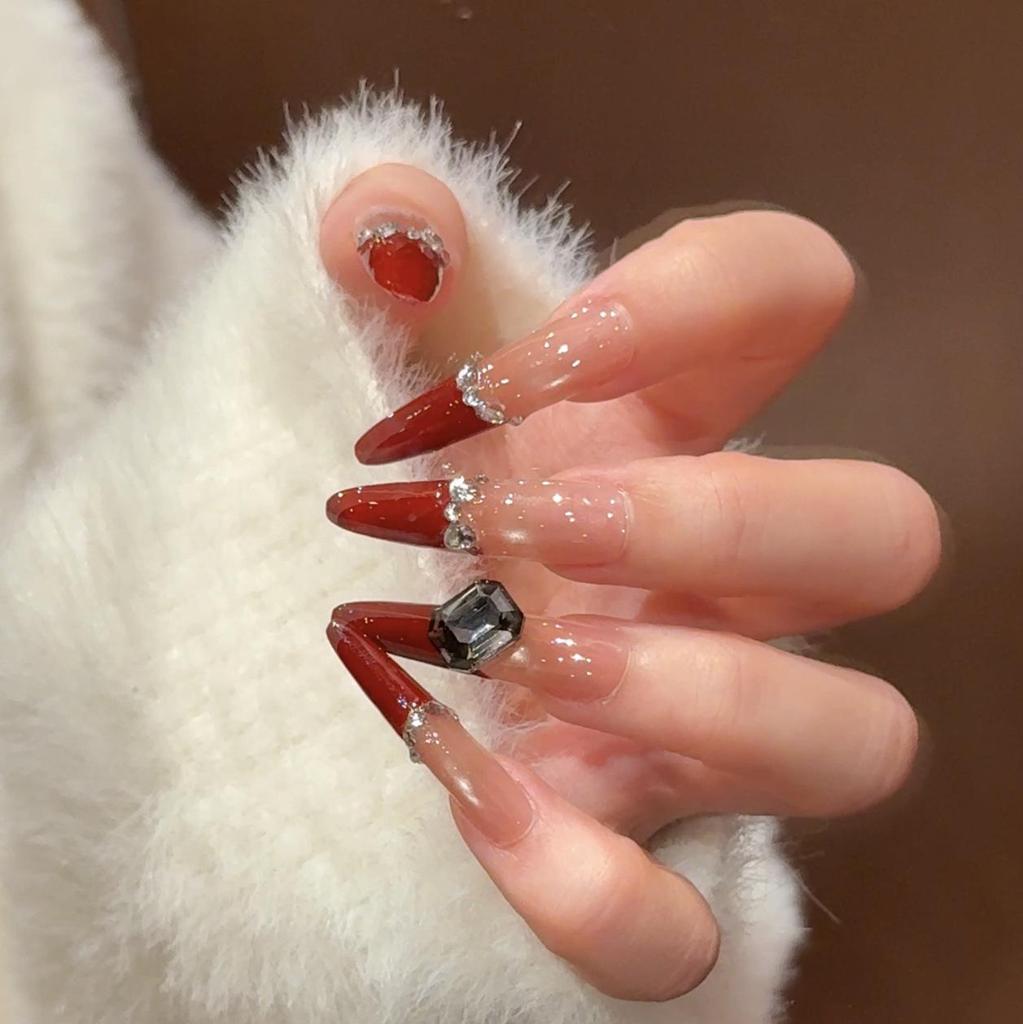 2026 New Year Wearable Lion Dance Cat Eye Manicure: Handmade Removable False Fingernail Stickers.