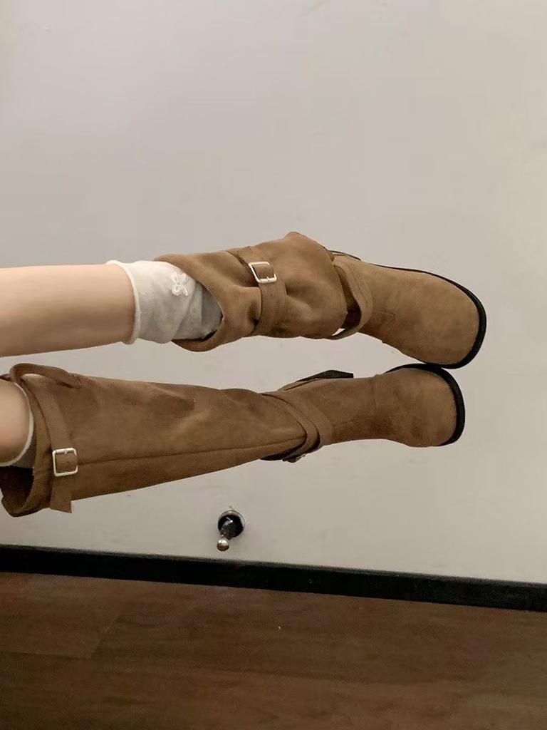 Thick heel thick sole pleated pile boots women's retro British style thin versatile knight boots 2025 autumn and winter