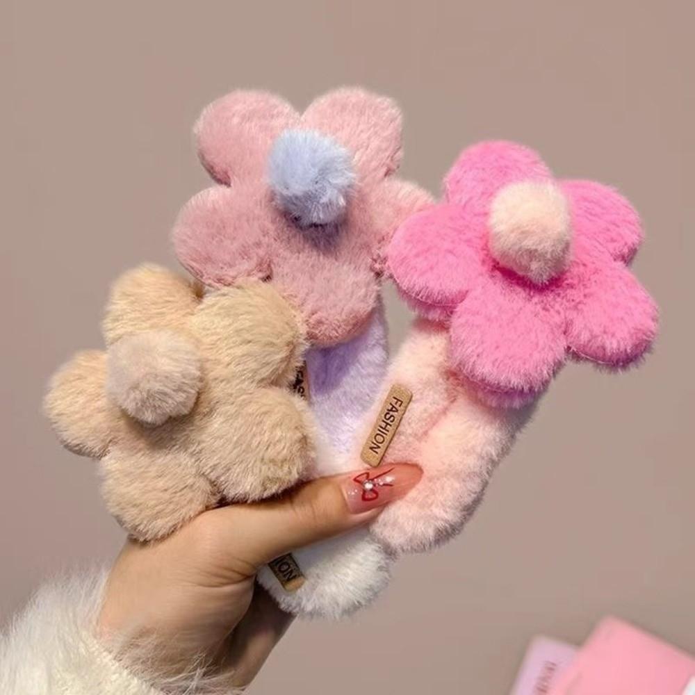 Fashion Headwear Accessories Cute Duckbill Clip Plush Flower Hair Clip Autumn Winter