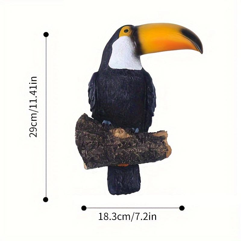Natural Rustic Toucan Bird Figurine Tree Hugger Decor Hanging Resin Ornament Sculpture Garden Statue Animal Yard Wall Decoration