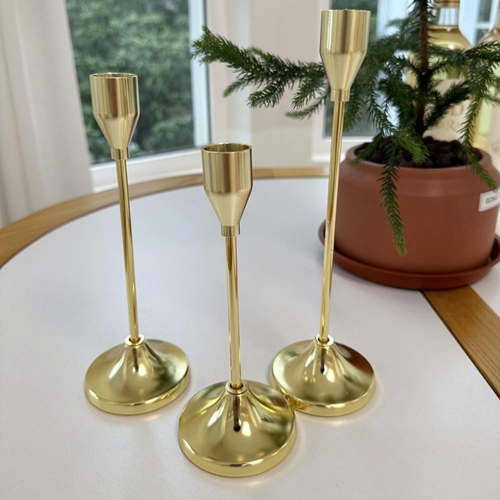 3Pcs/Set Minimalist Retro Style Tabletop Candle Holders Metal Exquisite Candlelight Dinner Props Home and Hotel Decoration