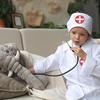 TTETNLY Kids Doctor Costume, Nurse Workwear, Preschool, Pretend Play, White Coat, Role Play, Performance Costume, Unisex (White)