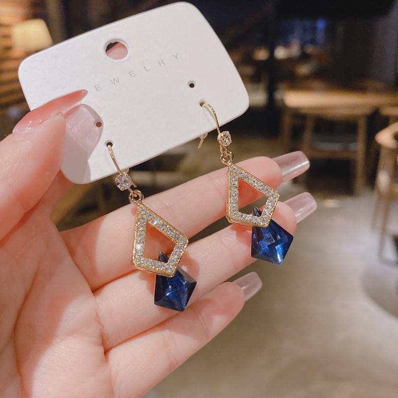 2023 Trendy High-End Crystal Dangle Earrings for Women: Korean Style French Elegant Jewelry
