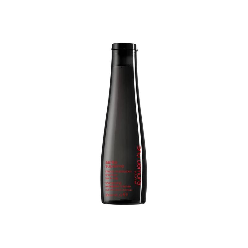 Шампунь Shu Uemura для гладкости и питания, делает волосы гладкими, чистыми и блестящими, устраняет пушистость, 300 мл, фрезия пачули коричневый