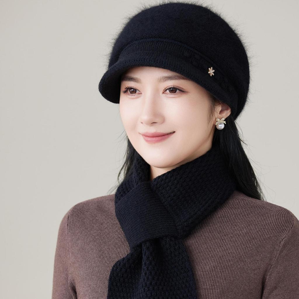 Rabbit fur knitted hat women's winter velvet warm mother hat in the elderly foreign gas wool hat scarf gloves set