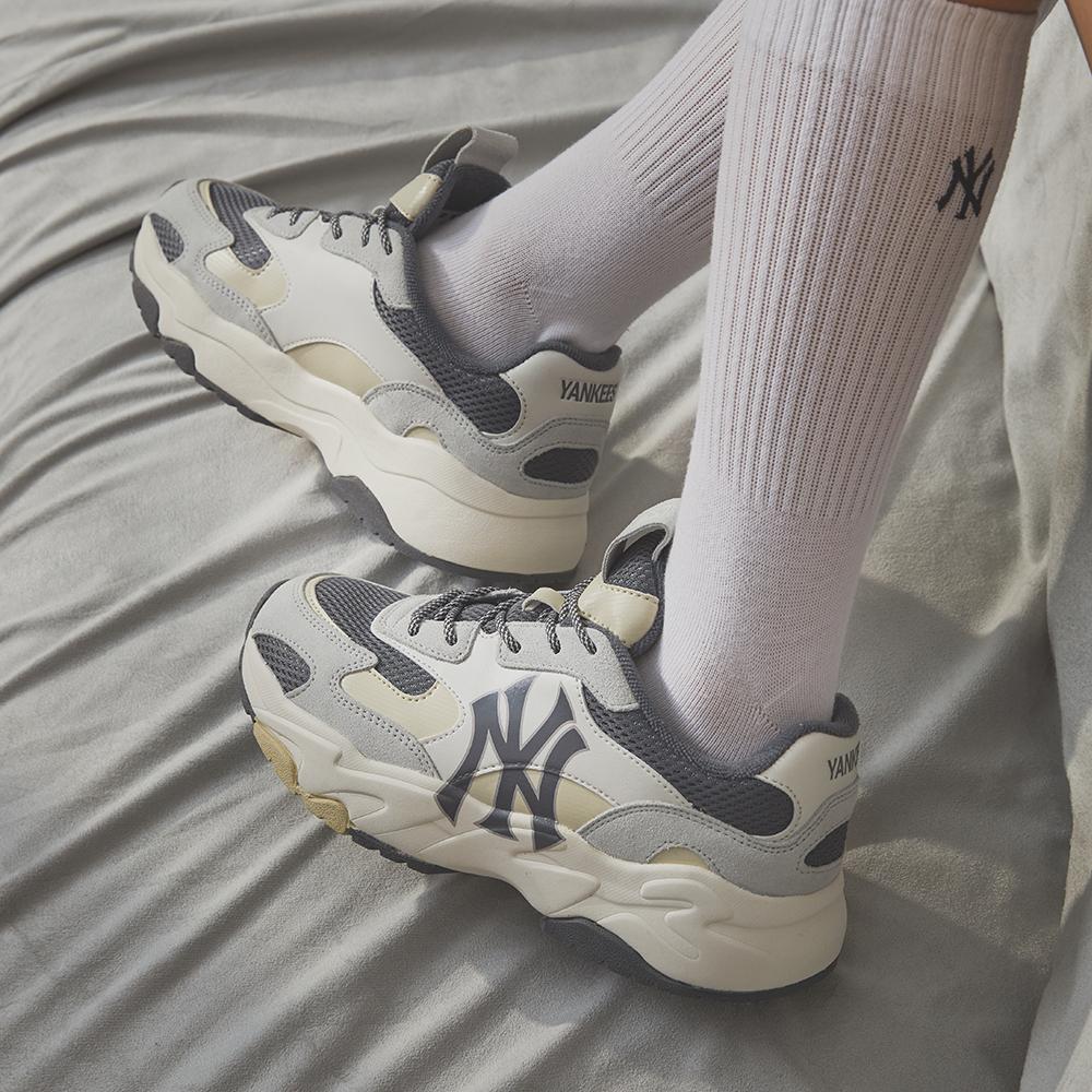 New MLB Big Ball Chunky Cushioning Height Increasing Low Top Chunky Sneakers Unisex Gray 3ASHC3S1N-50CGS