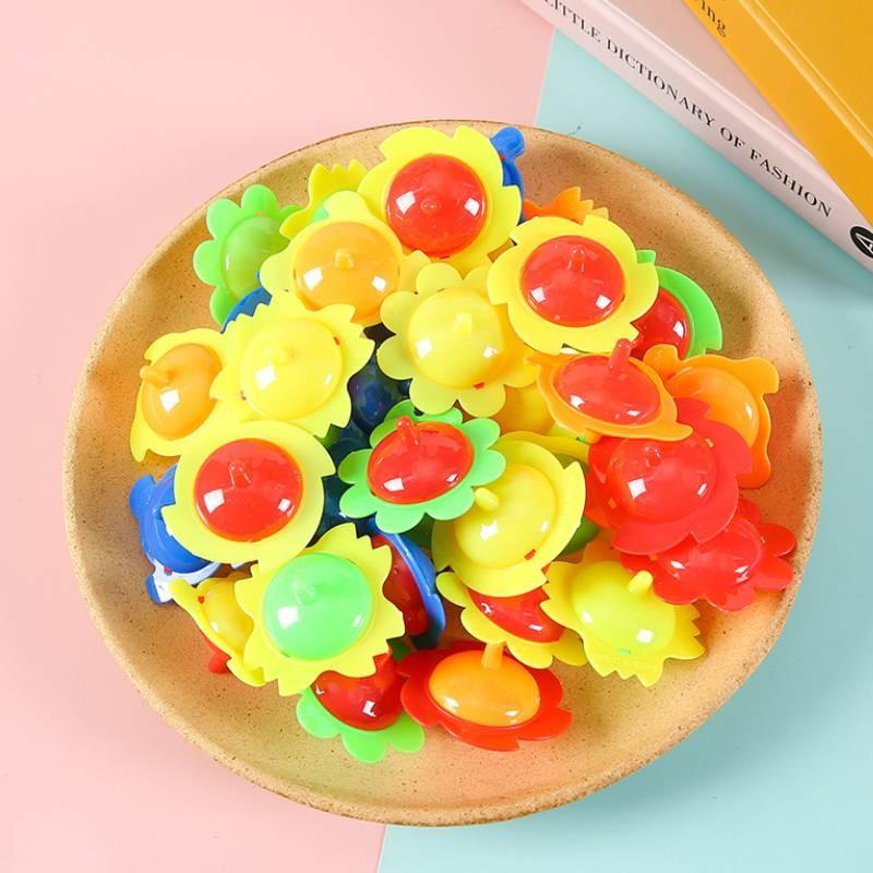 Spinning Traditional Top Toy With Two Tone Lace Design For Gift Childrens