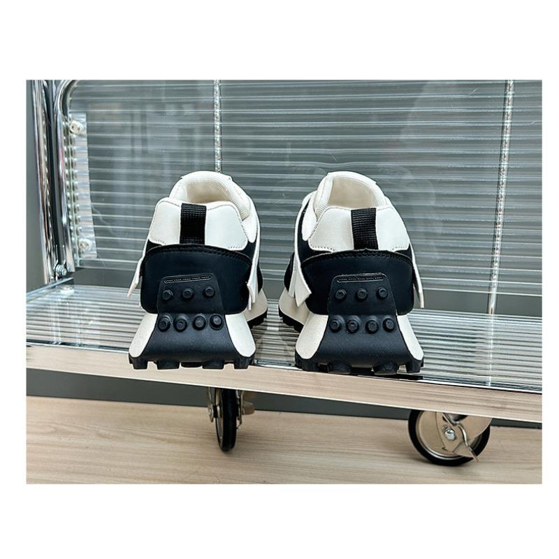 New Autumn Student Running Exercise for Height Increase and Leisure Sports Shoes