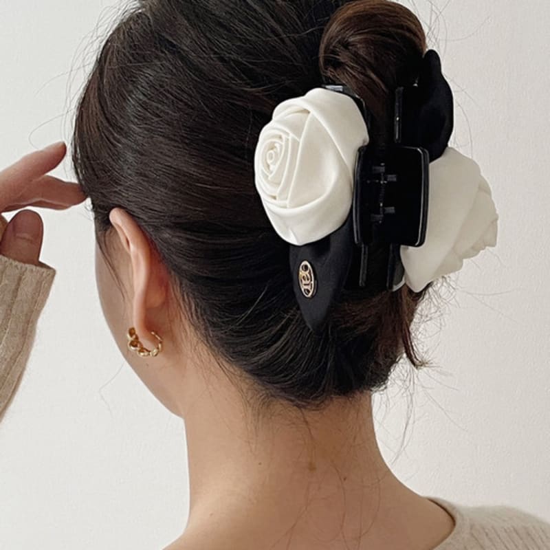 

oar Monotone Rose Hair Claw White