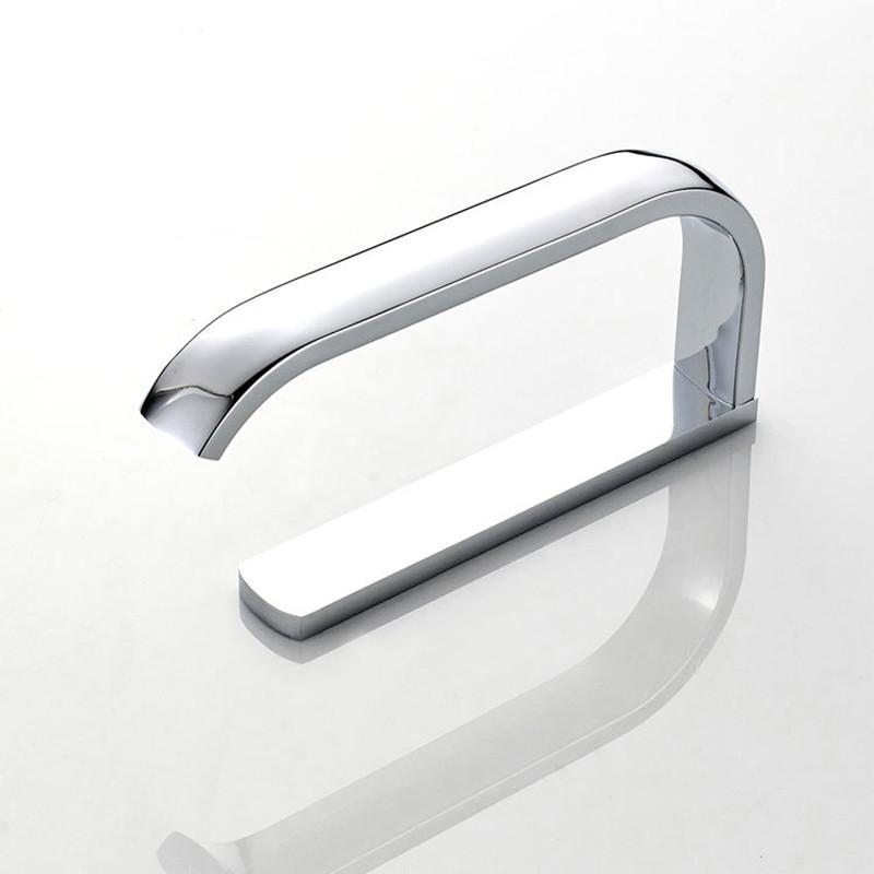 Heller silberner Taschentuchhalter, einfaches Badezimmer, vertikale Hardware, Anhänger, Wandmontage, Rollenständer, leichtes Luxuskupfer