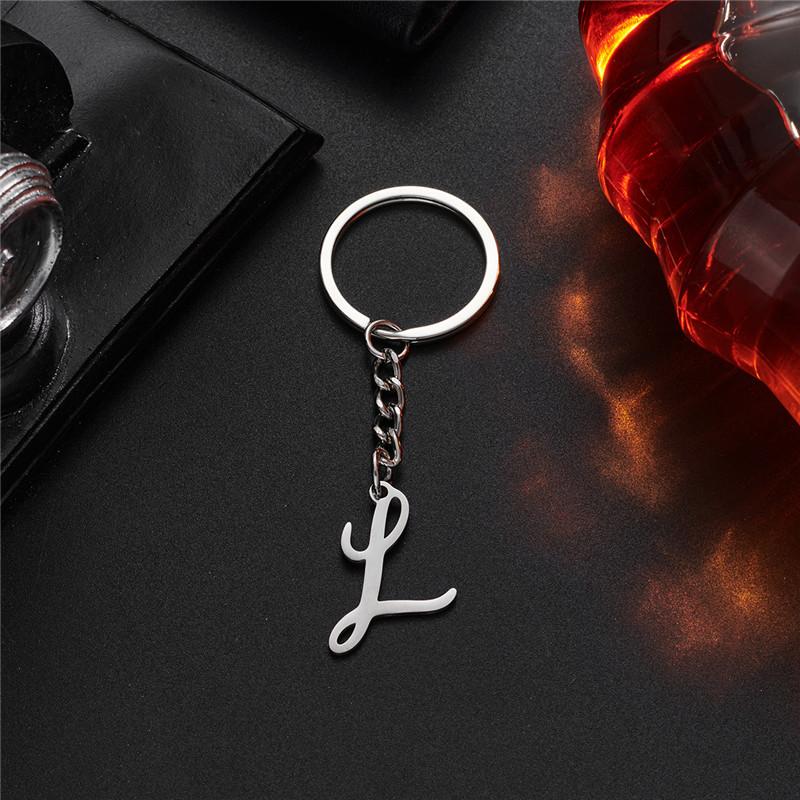 Fashion DIY A-Z Initials Metal Keychains Holder Pendent Key Chain Women Car Key Ring Simple Letter Name Keyrings Party Gift