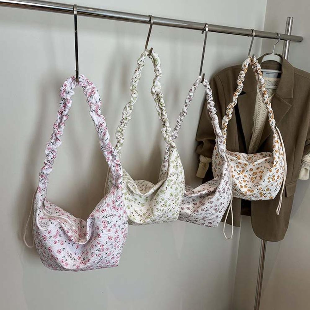 

Large Capacity Pleated Strap Tote Bag Sweet Nylon Messenger Pouch Beach кавовий