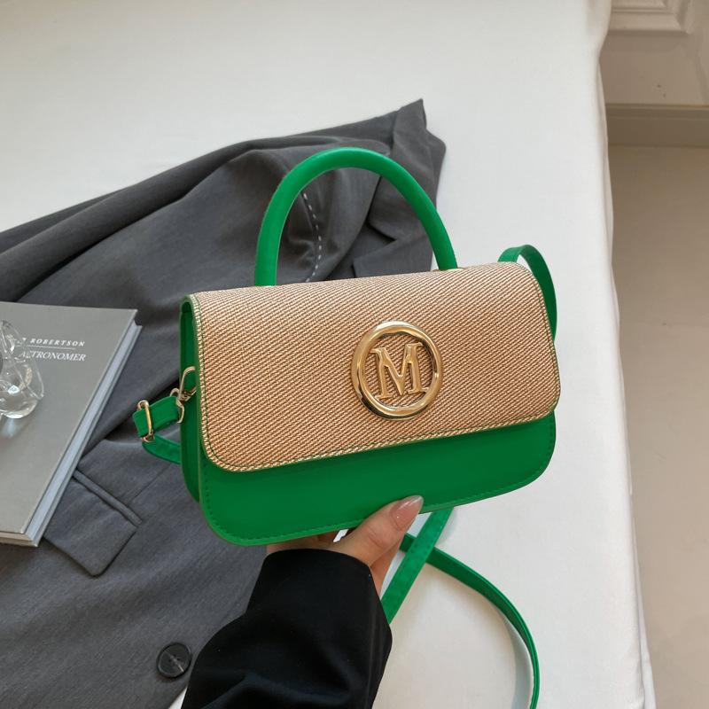 Popularna przenośna mała kwadratowa torba wiosenno-letnia nowa moda retro listowa torba na ramię listonoszka