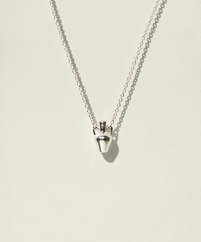 Neueblute Vase Ii Necklace