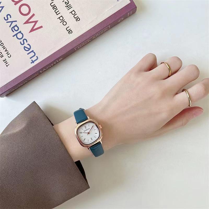 

Ретро женские кварцевые часы с кожаным ремешком в корейском стиле, водонепроницаемые синий