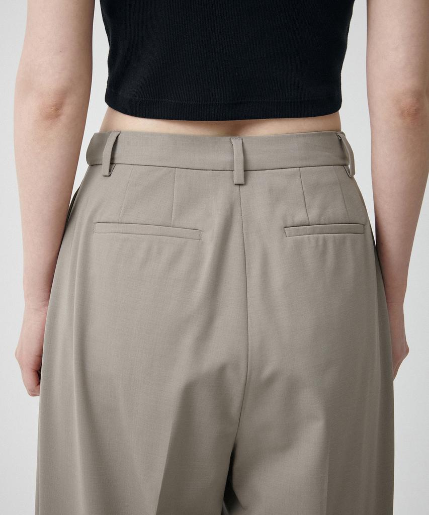 MUSINSA STANDARD WOMAN Women'S Summer Wool Loose Tapered Hidden Banding Slacks [Light Beige]