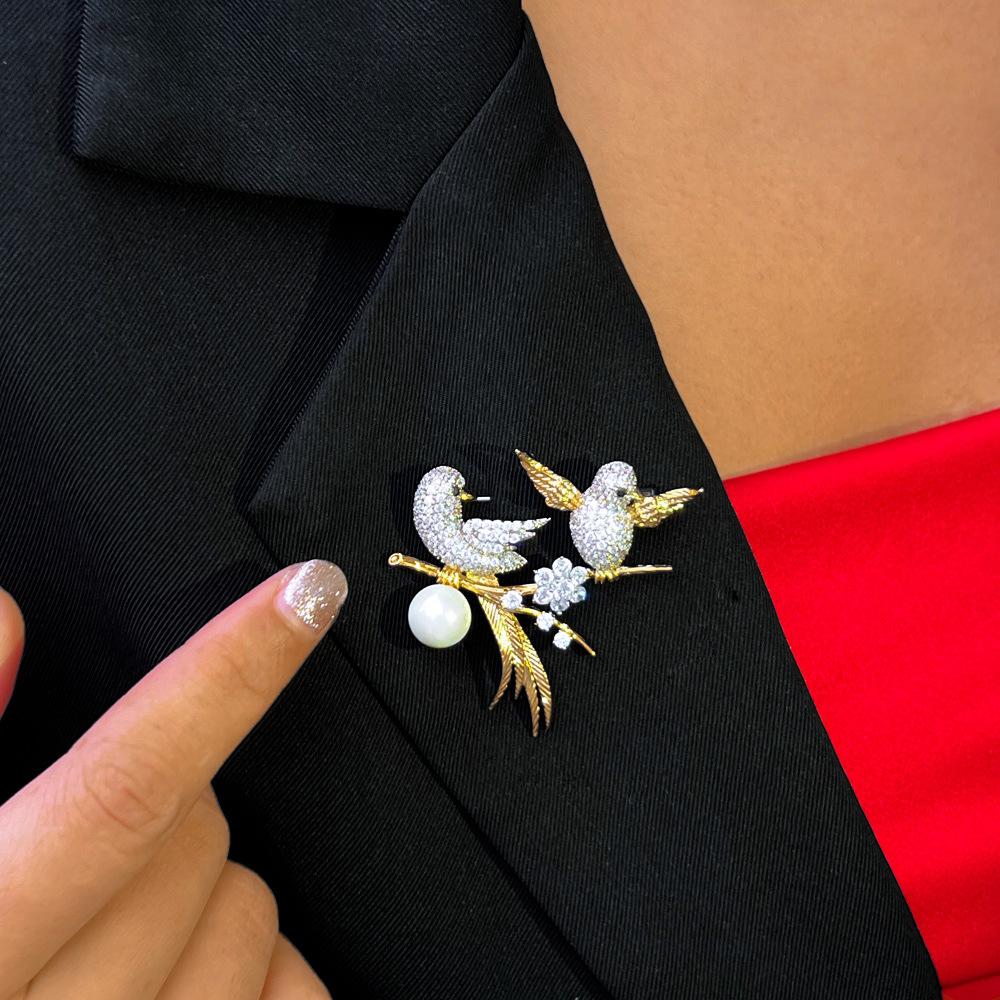 Light Luxury Double Magpie Golden Silk Bird Gold Plated Celebrity Style Brooch Suit Dress Decorative Pin Brooch