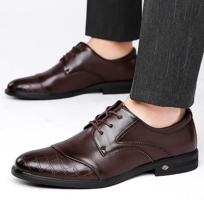 Mode Mode Britischer Stil Plateau Leder Hochzeitsschuhe für Herren Neuer Designer Weichsohlige Frühling Herbst Herren Kleiderschuhe