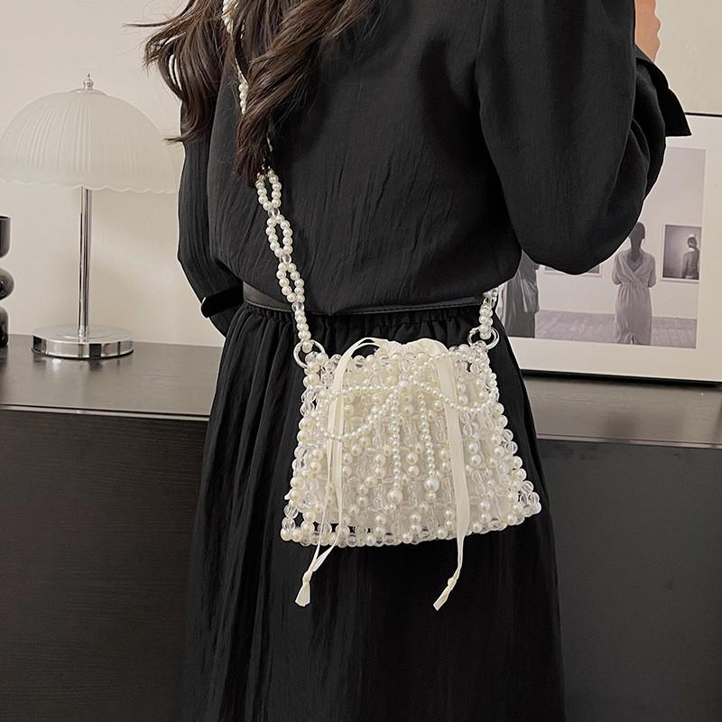 Acrylic Woven Pearl Chain Crossbody Bag For Women Spring Fashion Cute Butterfly Design