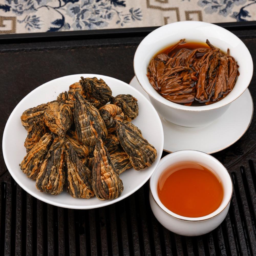 Yunnan Fengqing tea, black tea wholesale ancient tree self-sold tea, gift box gift New Year's goods big golden needle Dianhong tea
