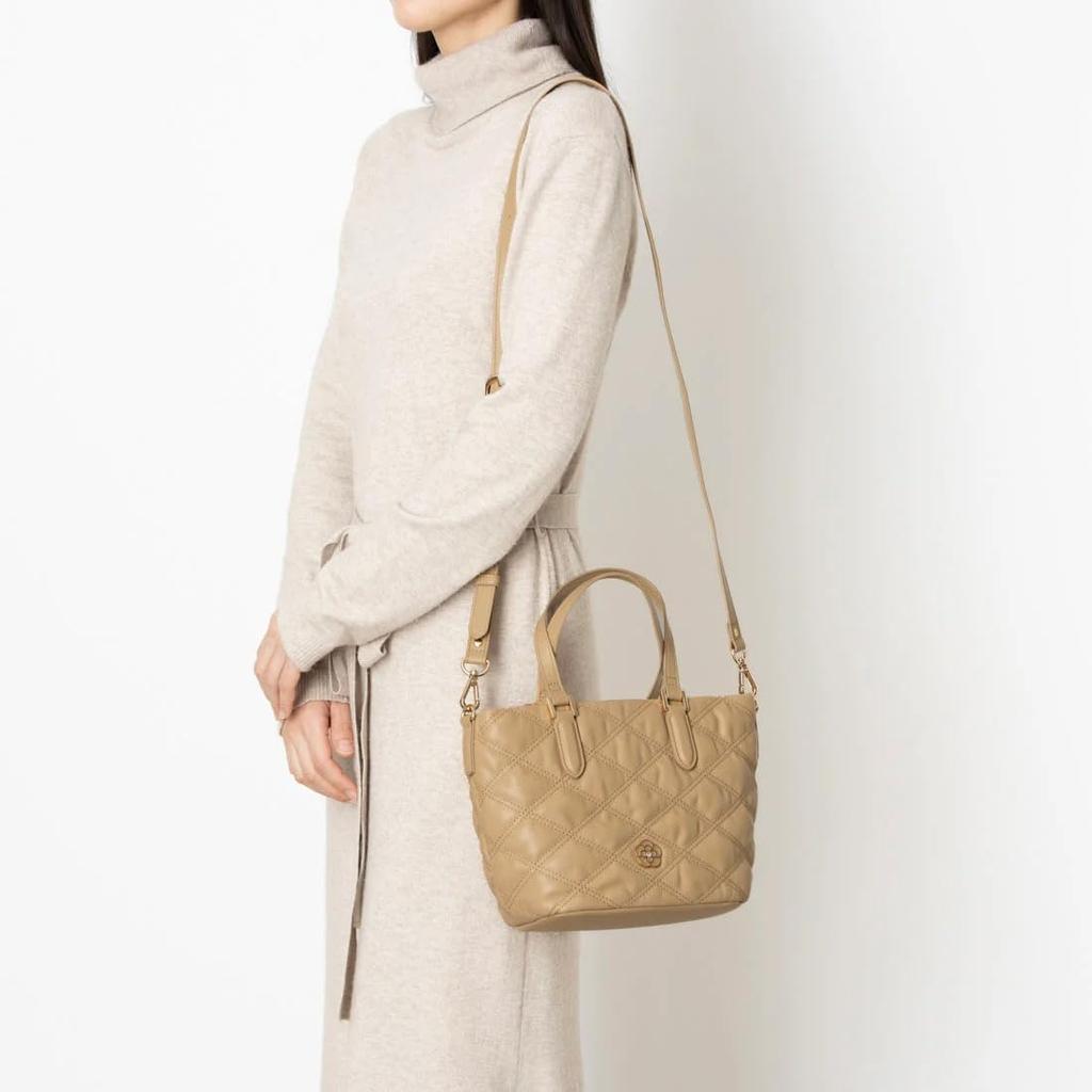 CLASSUS Le Tre Tote Beige Women's Bag,