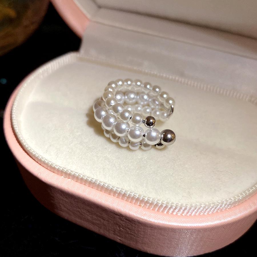 French Retro Pearl Beaded Three-Layer No-Piercing Ear Clip - Stylish, Elegant, High-End Cartilage Earring