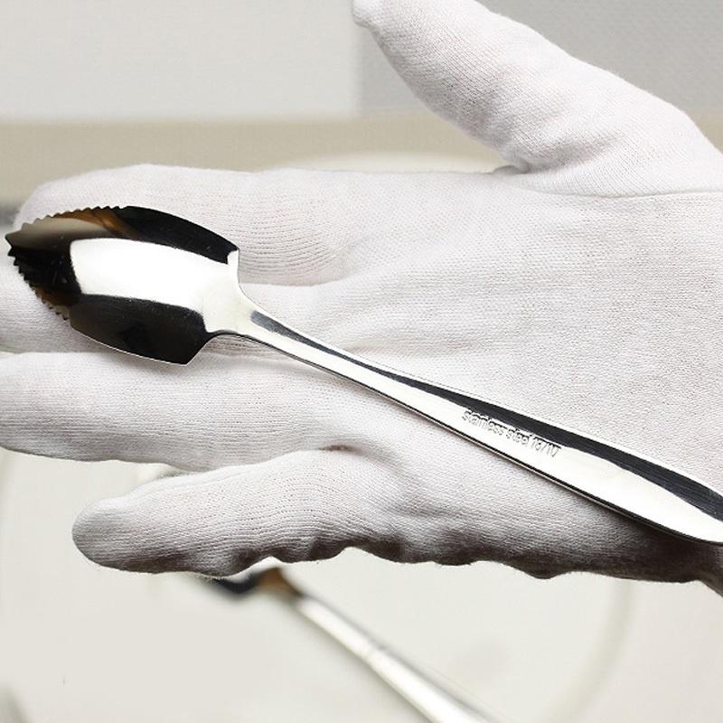 Uus 1 tk roostevabast terasest puuviljalusikas pika varrega saehambuline kraaplusikas puuviljade ja köögiviljade tööriistad beebile K