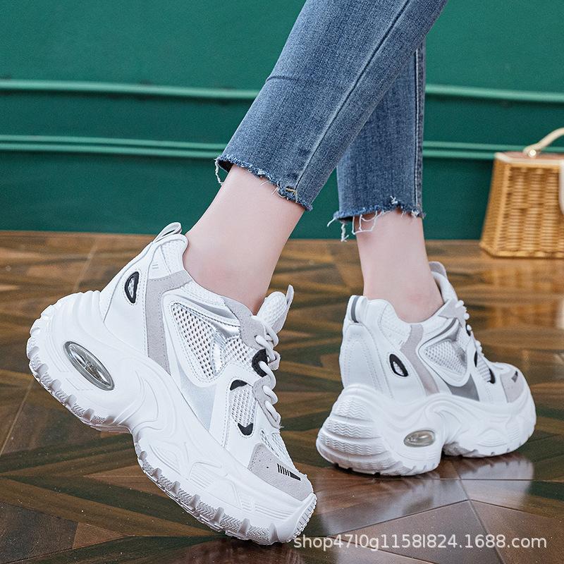 Νέα αναπνεύσιμα παπούτσια τύπου "dad shoes" με αύξηση εσωτερικού ύψους, πλατφόρμα, πλέγμα, μικρά αθλητικά και παπούτσια ελεύθερου χρόνου